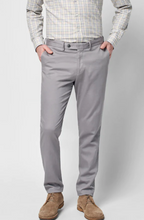 Load image into Gallery viewer, Faherty Mens Reserve Cotton Linen Trouser in Fossil