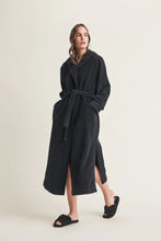 Load image into Gallery viewer, Skin Worldwide Hamam Spa Robe in Black - FINAL SALE