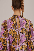 Load image into Gallery viewer, Farm Rio Lavender Tiger Leaves Midi Dress