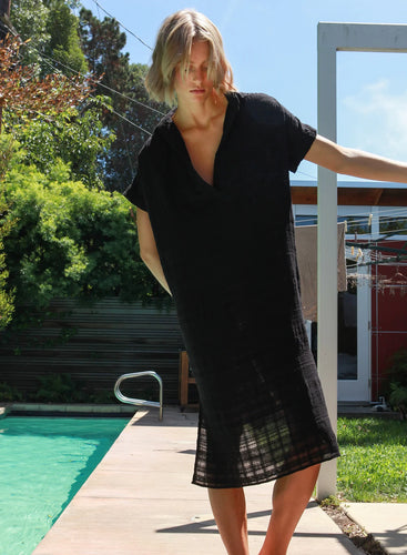 Cali Dreaming Summer Plaid Dream Dress in Black