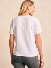 Load image into Gallery viewer, Faherty Sunwashed Crew Tee in White