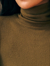 Load image into Gallery viewer, Faherty Legend Ribbed Turtleneck - FINAL SALE