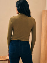 Load image into Gallery viewer, Faherty Legend Ribbed Turtleneck - FINAL SALE