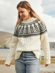 Faherty Native Knitter Frost Fair Isle Crew in White Sheep Camp