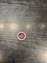Load image into Gallery viewer, Goldfine Circle Clasps