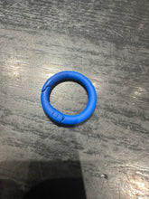 Load image into Gallery viewer, Goldfine Circle Clasps