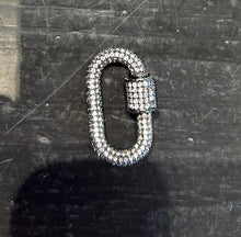 Load image into Gallery viewer, Goldfine Large Pave Clasp