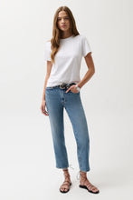 Load image into Gallery viewer, Pistola Aleks Mid Rise Straight Cropped Jean in River