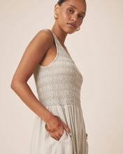 Load image into Gallery viewer, Splendid Tyler Midi Dress in Light Fawn
