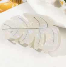 Load image into Gallery viewer, AC Acetate Leaf Hair Clip