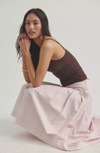 Load image into Gallery viewer, Free People Skipper Pleated Chino Midi Skirt