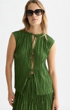Load image into Gallery viewer, Scotch and Soda Micro Pleat Top With Ties