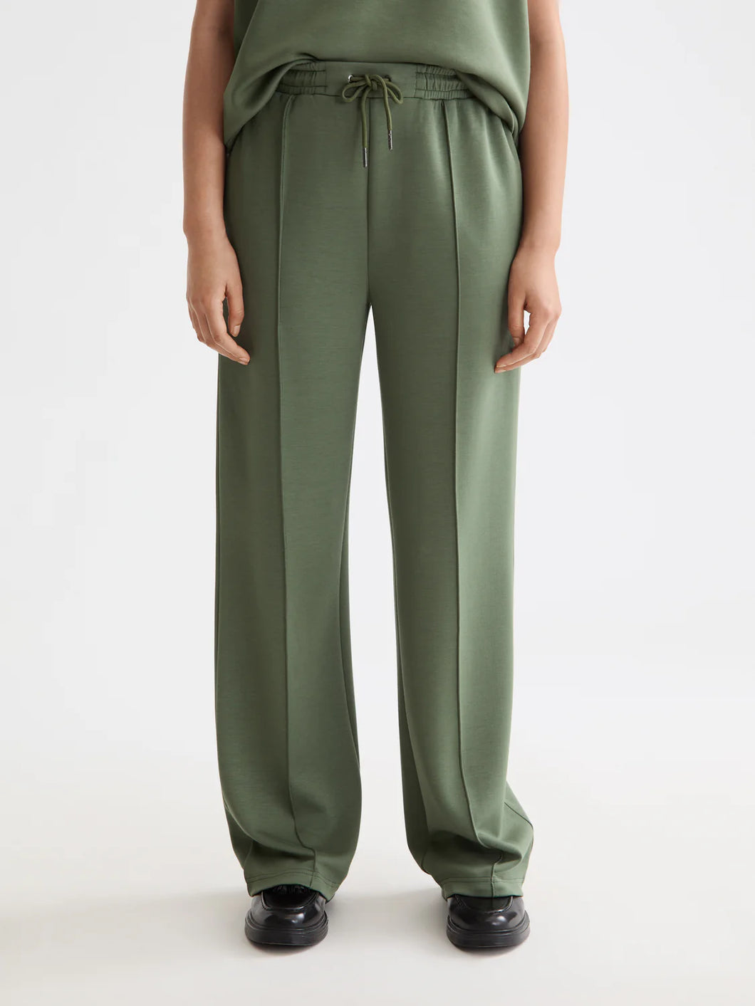 Scotch and Soda Modal Sweatpant in Thyme