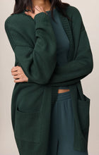 Load image into Gallery viewer, Z Supply Sanborn Cardigan in Emerald Cove