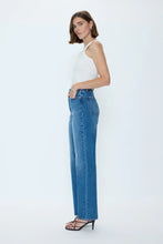 Load image into Gallery viewer, Pistola Cassie Super High Rise Straight in Capri