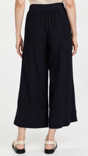 Load image into Gallery viewer, Stateside Linen Wide Leg Pull-On Pant in Black