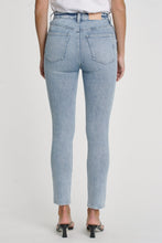 Load image into Gallery viewer, Pistola Cara High Rise Vintage Skinny in Formosa