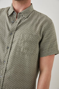Rails Carson Shirt in Hama Wave Olive
