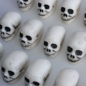 Body Kantina Skull Soap in Peppermint Candy