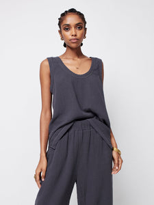 Faherty Womens Dream Cotton Gauze Scoop Tank in Washed Black - FINAL SALE