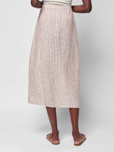 Load image into Gallery viewer, Faherty Womens Billie Linen Skirt in Bronze Low Tide Stripe - FINAL SALE