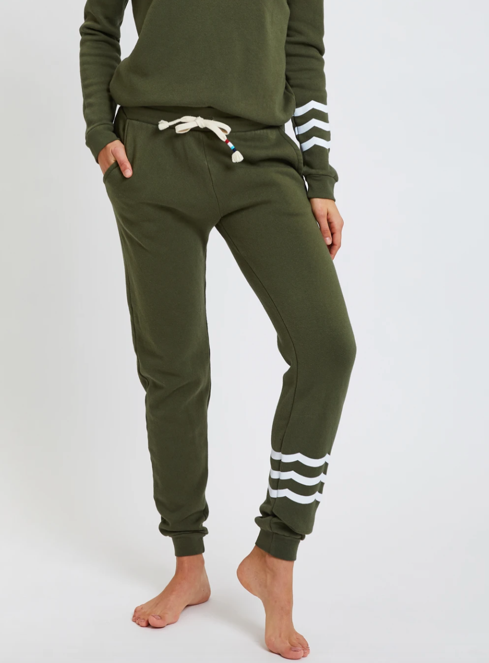 Sol Angeles Essential Coastal Waves Jogger in Olive