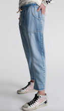 Load image into Gallery viewer, One Teaspoon Worn Out Shabby Kingpins Boyfriend Jean