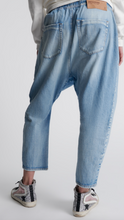 Load image into Gallery viewer, One Teaspoon Worn Out Shabby Kingpins Boyfriend Jean