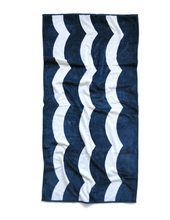 Load image into Gallery viewer, Sol Angeles Waves Beach Towel In Indigo
