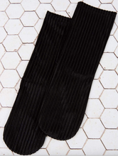 Load image into Gallery viewer, Free People Trixie Velvet Socks