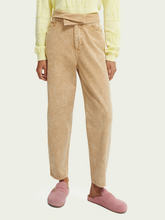 Load image into Gallery viewer, Scotch &amp; Soda High-Rise Garment-dyed Balloon Denim in Desert - FINAL SALE